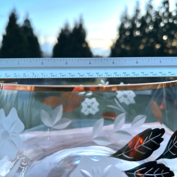 Vintage HAND BLOWN TUSCANY GLASS BOWL WITH GOLD TRIM & FLOWERS - Picture 2 of 6